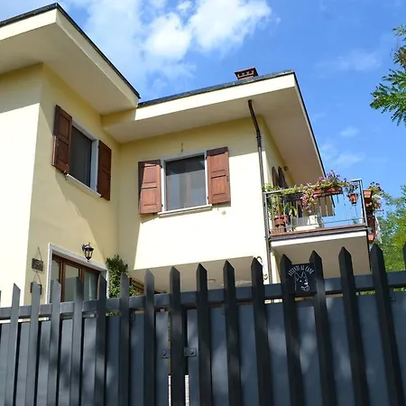 Bed & Breakfast La Casarella