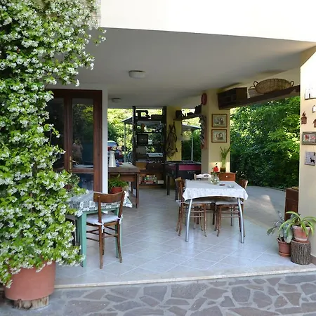 Bed & Breakfast La Casarella *