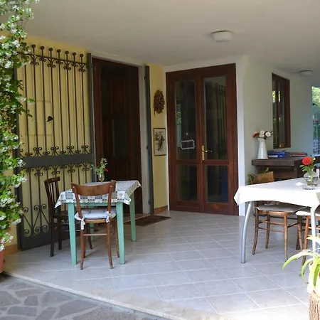 Bed & Breakfast La Casarella